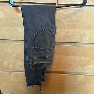 Express mid rise skinny ankle ripped jeans  ($5 CLOSET SALE)